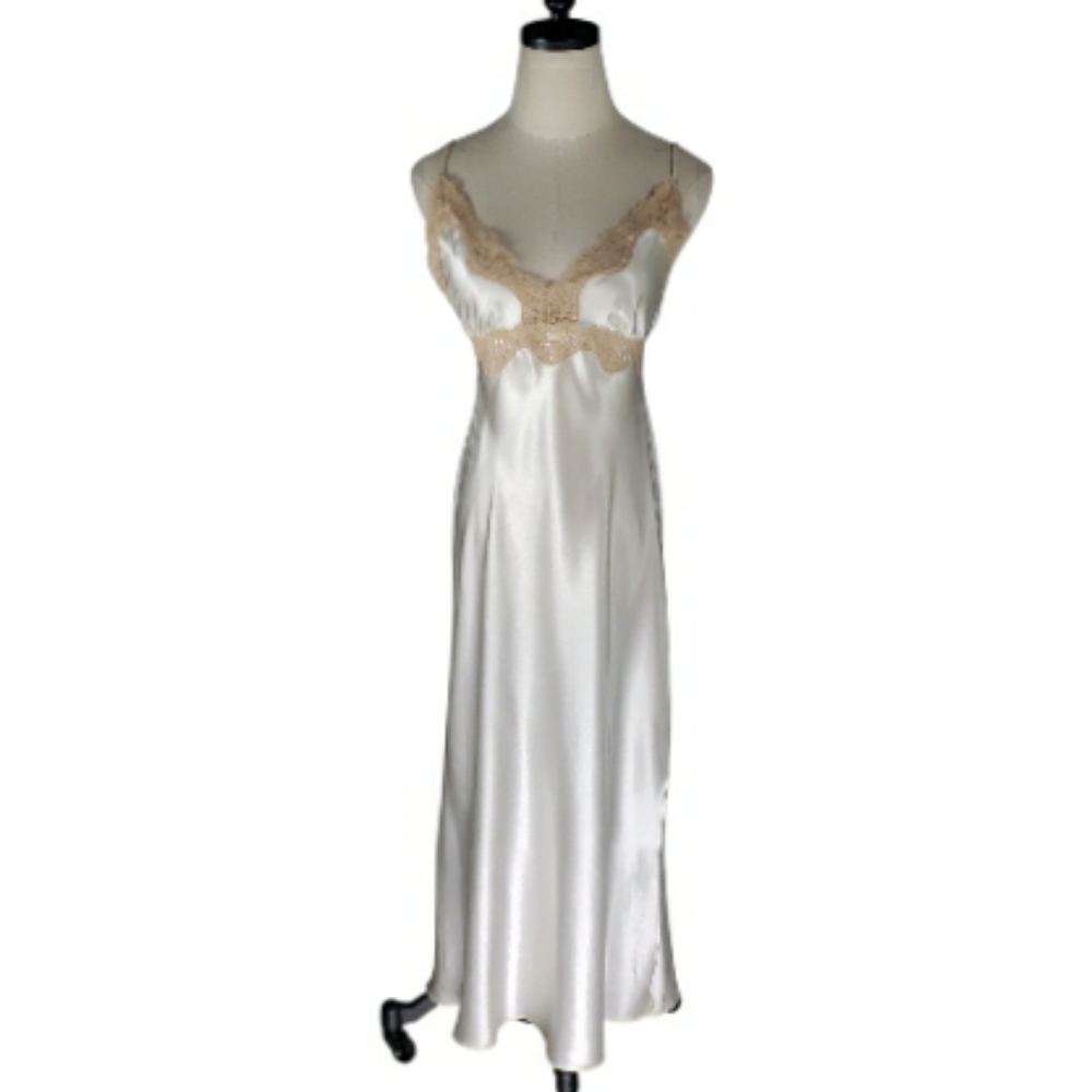 Satin White 2 Piece Peignoir Set M/L Robe Gown Lace Bridal Honeymoon Cocquette - Picture 4 of 14